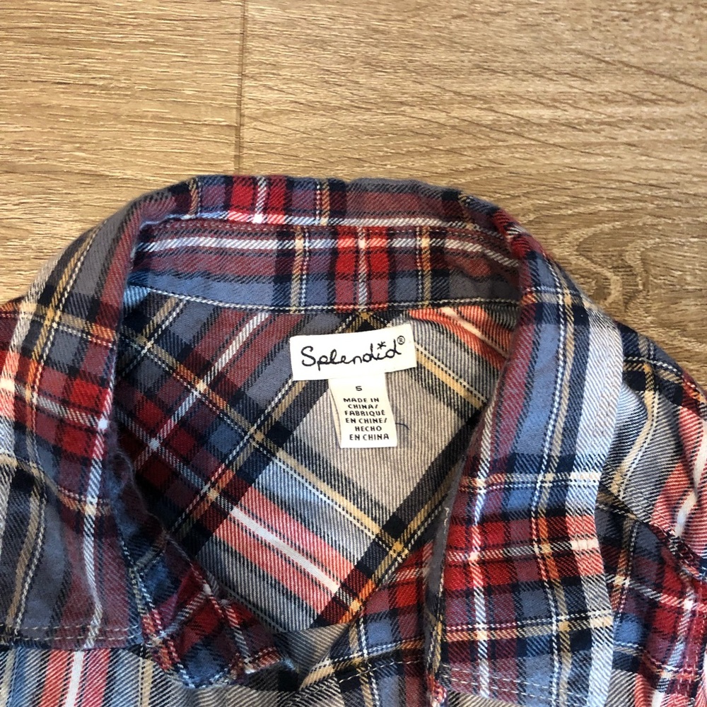 Splendid kids plaid button down shirt